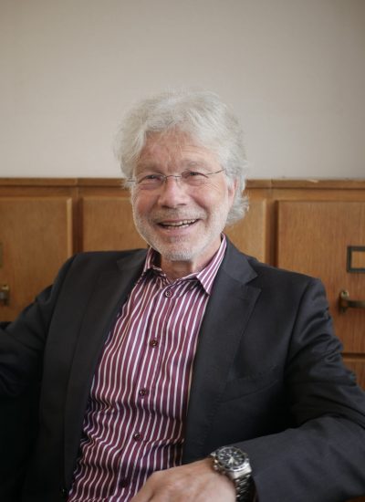Prof.Dr. Bernd Eckardt